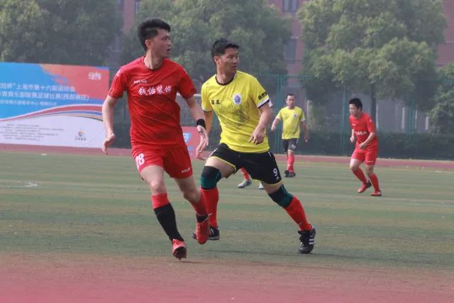 卡特比卢普斯正式进入名人堂 韦斯特第三次进